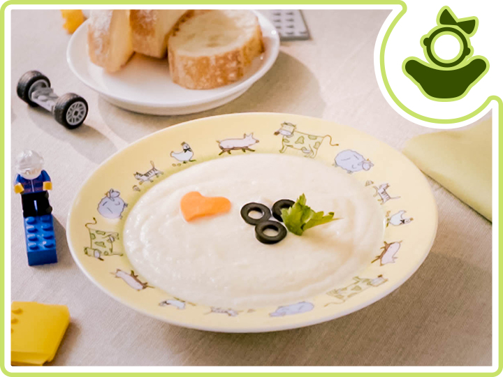 Суп-пюре из цветной капусты с шафраном и маслинами